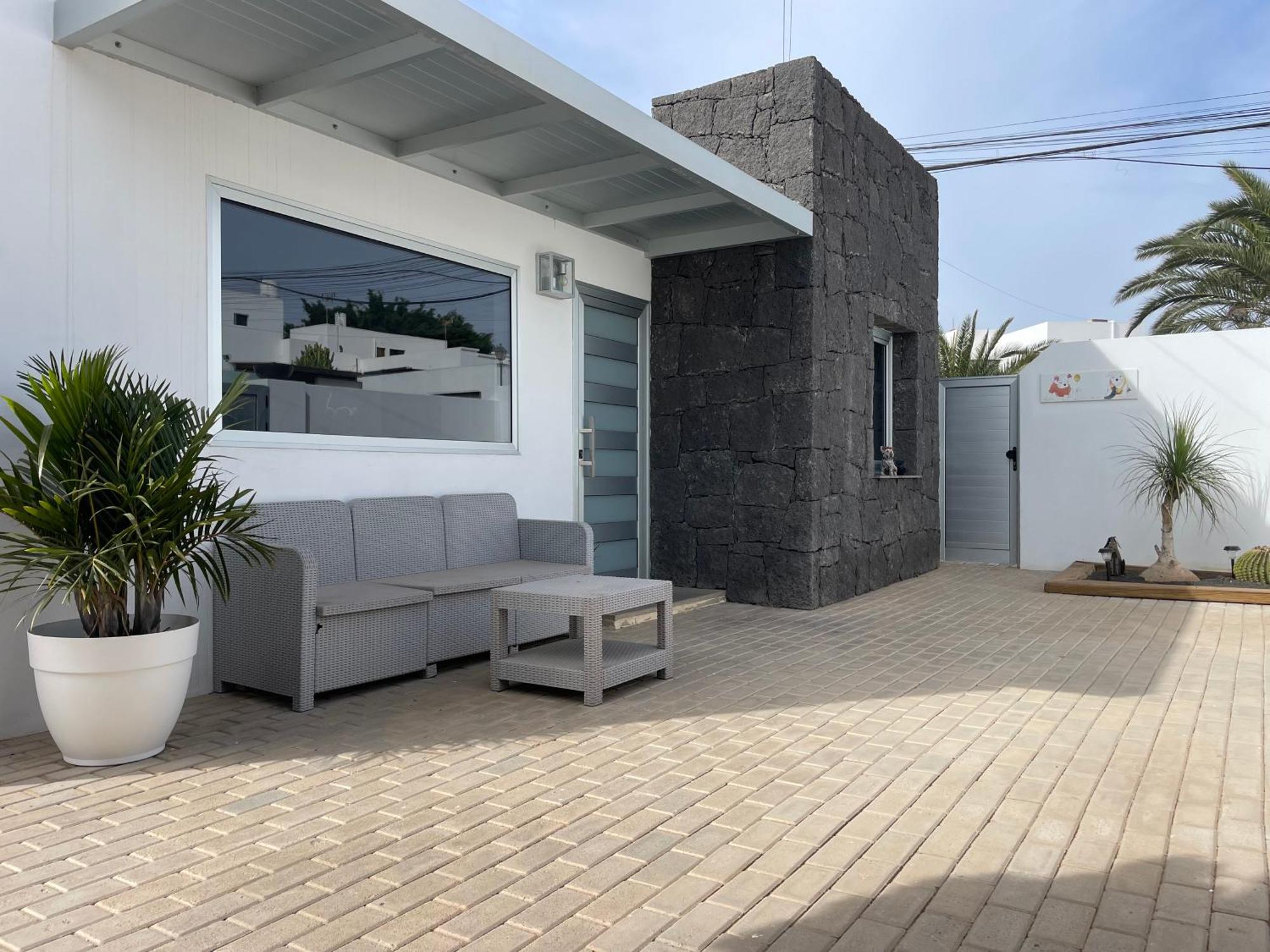 Villa Grey By Vulcano Homes Таиче Экстерьер фото