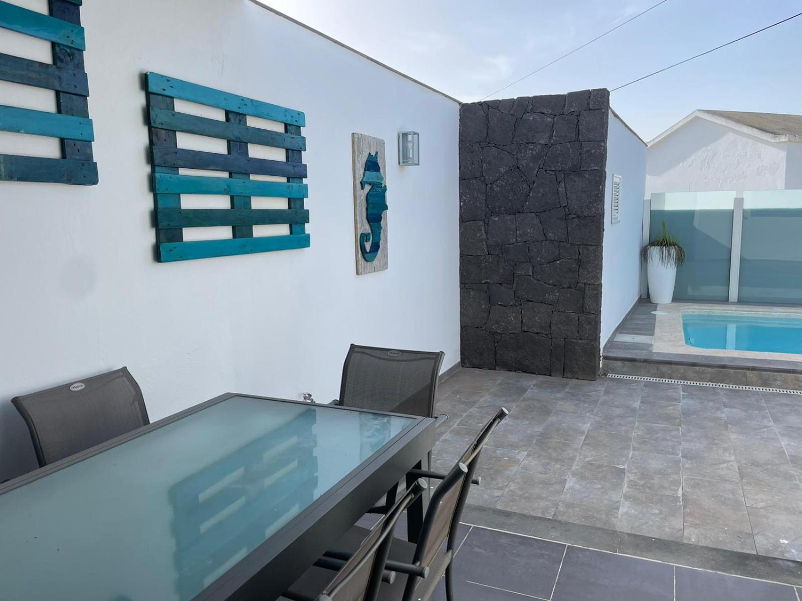 Villa Grey By Vulcano Homes Таиче Экстерьер фото